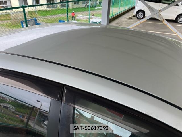 Toyota PREMIO 2010-05 8220060-10