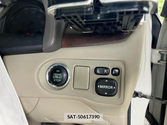 Toyota PREMIO 2010-05 8220060-7