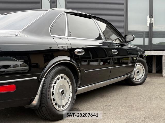 Nissan PRESIDENT 1997-01 8220816-5