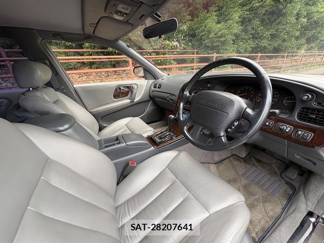 Nissan PRESIDENT 1997-01 8220816-6