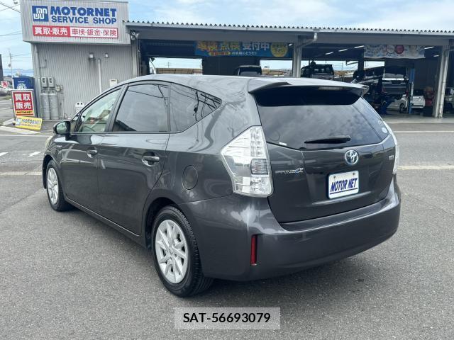 Toyota PRIUS ALPHA 2012-02 8217317-10