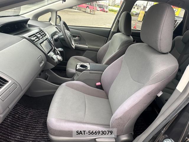 Toyota PRIUS ALPHA 2012-02 8217317-5