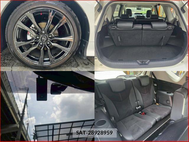 Toyota PRIUS ALPHA 2017-12 8218766-7