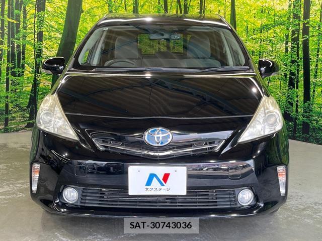 Toyota PRIUS ALPHA 2012-03 8219516-11