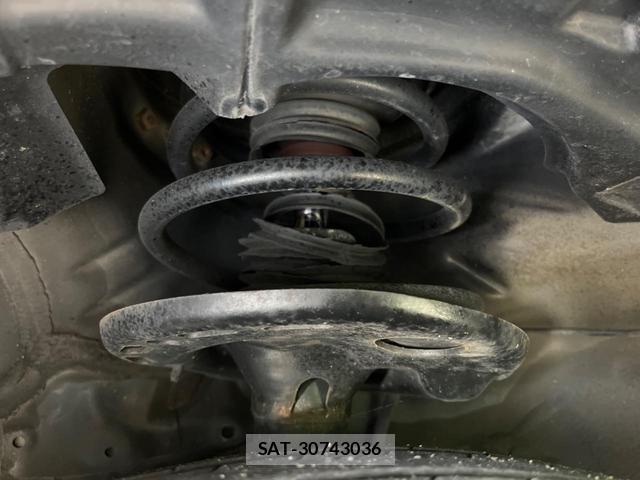 Toyota PRIUS ALPHA 2012-03 8219516-15