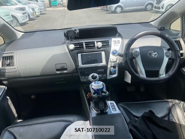 Toyota PRIUS ALPHA 2012-09 8219761-11