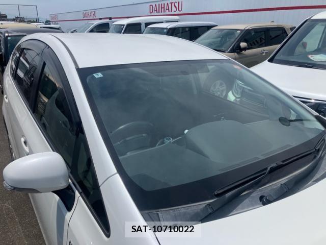 Toyota PRIUS ALPHA 2012-09 8219761-12