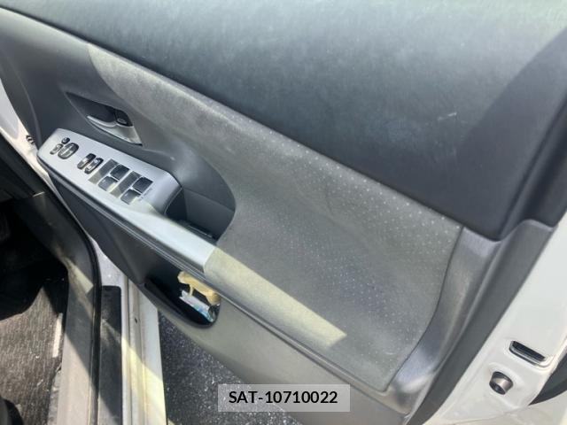 Toyota PRIUS ALPHA 2012-09 8219761-17