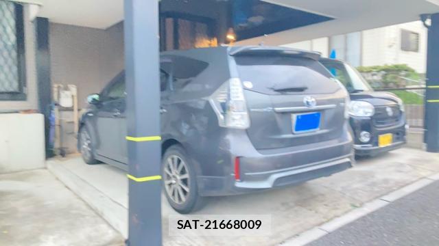 Toyota PRIUS ALPHA 2012-09 8220053-2