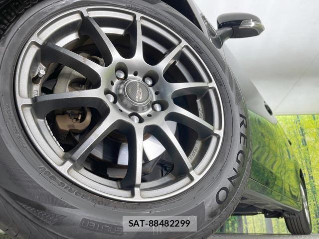Toyota PRIUS ALPHA 2013-10 8220122-12