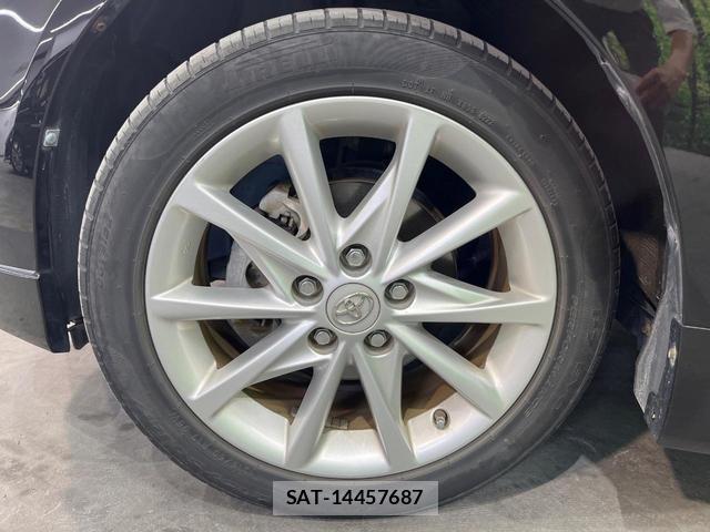 Toyota PRIUS ALPHA 2013-05 8220550-12