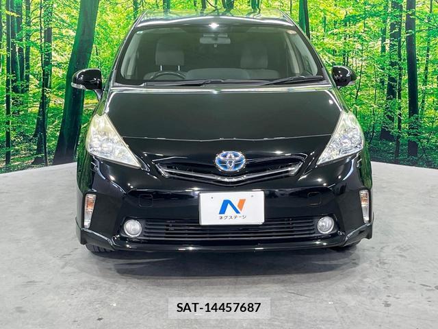 Toyota PRIUS ALPHA 2013-05 8220550-13