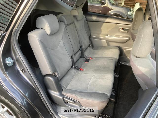Toyota PRIUS ALPHA 2012-07 8220934-17