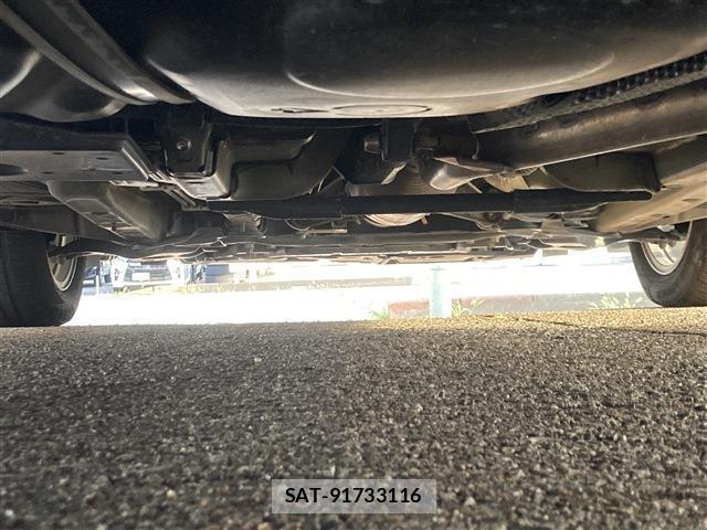 Toyota PRIUS ALPHA 2012-07 8220934-19
