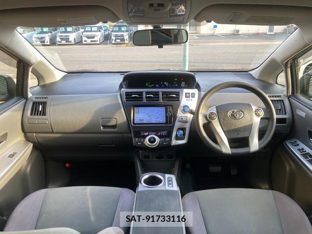 Toyota PRIUS ALPHA 2012-07 8220934-2