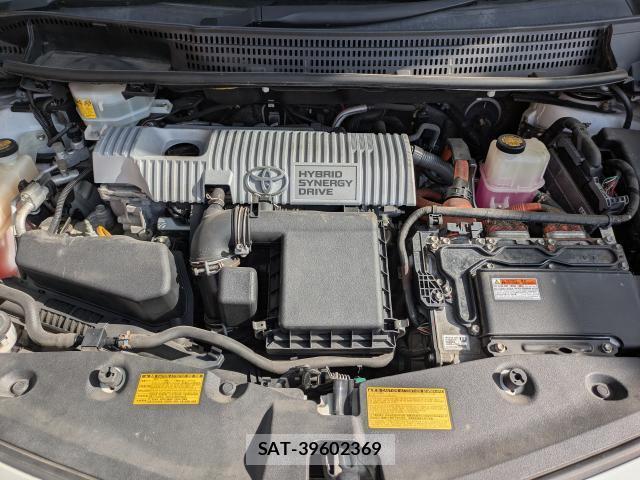 Toyota PRIUS ALPHA 2013-12 8220983-7