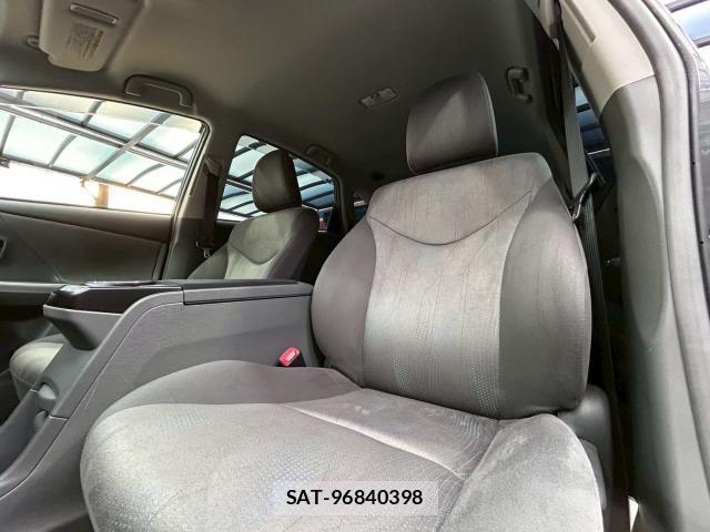 Toyota PRIUS ALPHA 2013-05 8221398-13