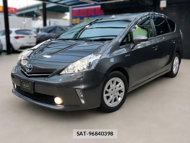 Toyota PRIUS ALPHA 2013-05 8221398-6