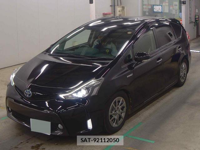 Toyota PRIUS ALPHA 2017-03 8221430-3