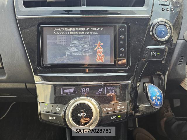 Toyota PRIUS ALPHA 2018-12 8222278-12
