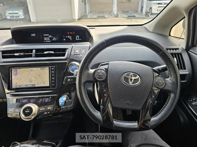 Toyota PRIUS ALPHA 2018-12 8222278-4