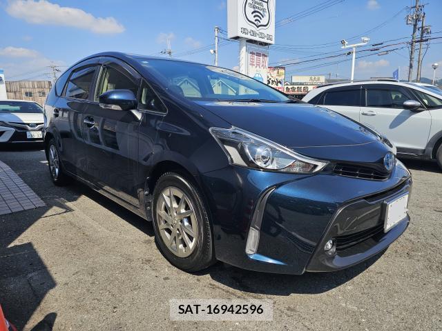 Toyota PRIUS ALPHA 2020-10 8222284-0