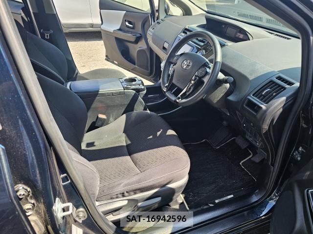 Toyota PRIUS ALPHA 2020-10 8222284-4