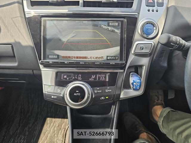 Toyota PRIUS ALPHA 2017-06 8222288-10