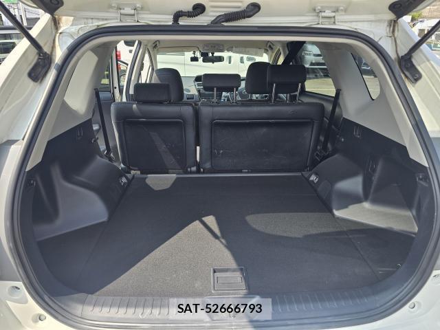 Toyota PRIUS ALPHA 2017-06 8222288-9