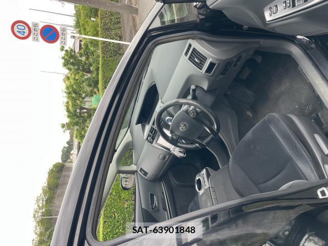 Toyota PRIUS ALPHA 2014-07 8222772-3