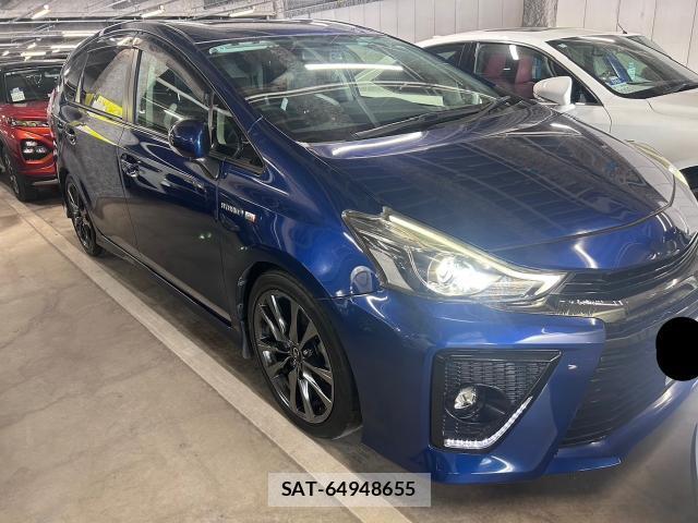 Toyota PRIUS ALPHA 2015-06 8223619-6