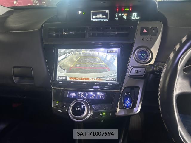 Toyota PRIUS ALPHA 2018-05 8223674-12