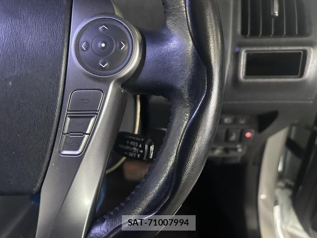 Toyota PRIUS ALPHA 2018-05 8223674-15