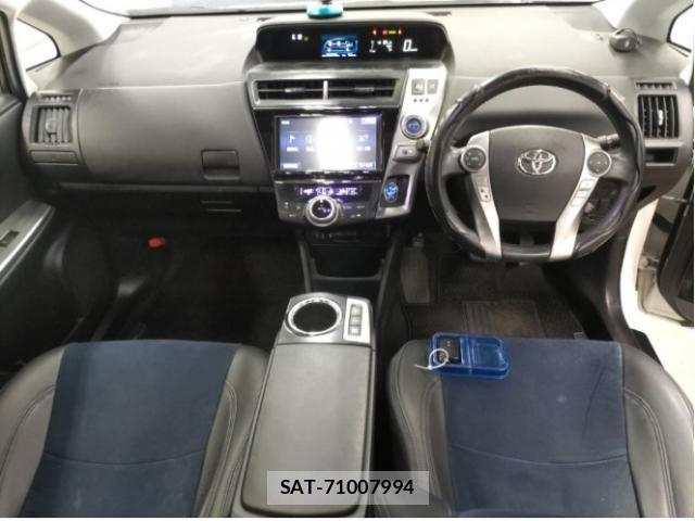 Toyota PRIUS ALPHA 2018-05 8223674-2