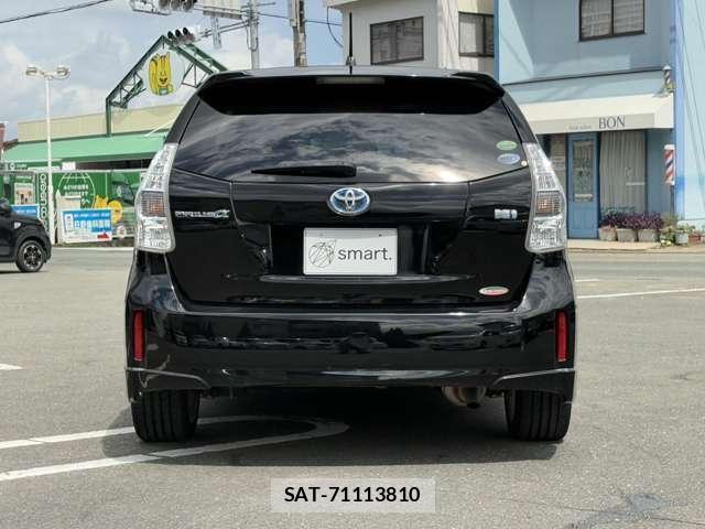 Toyota PRIUS ALPHA 2012-07 8223785-1