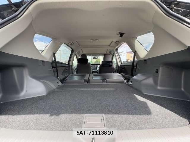 Toyota PRIUS ALPHA 2012-07 8223785-16