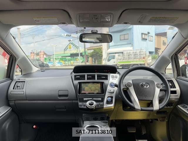 Toyota PRIUS ALPHA 2012-07 8223785-2