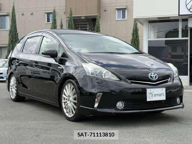 Toyota PRIUS ALPHA 2012-07 8223785-3