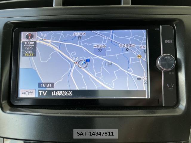 Toyota PRIUS ALPHA 2012-08 8225345-8