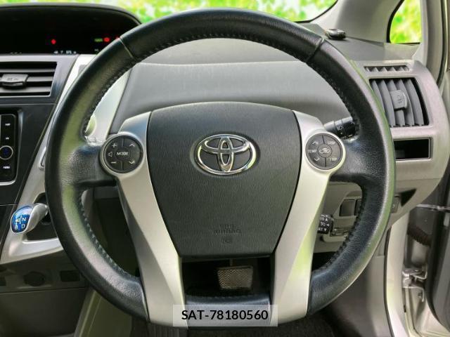 Toyota PRIUS ALPHA 2012-11 8225499-12