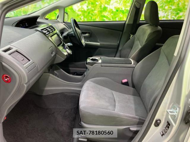 Toyota PRIUS ALPHA 2012-11 8225499-5