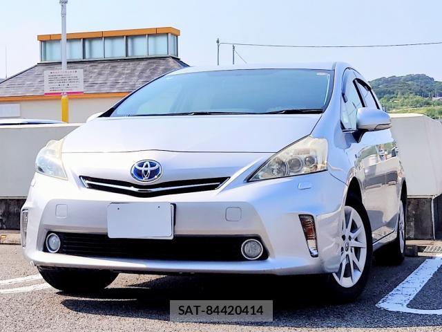 Toyota PRIUS ALPHA 2012-09 8225574-0