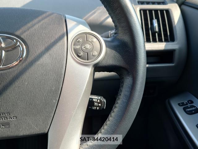 Toyota PRIUS ALPHA 2012-09 8225574-5