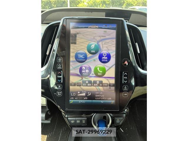 Toyota PRIUS PHV 2019-05 8221926-1