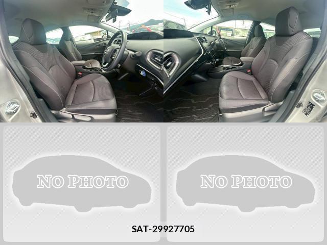 Toyota PRIUS PHV 2021-09 8222645-5