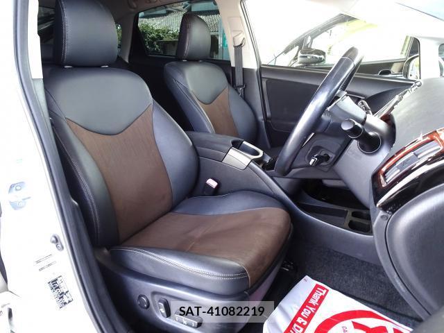 Toyota PRIUS PHV 2012-11 8222697-15