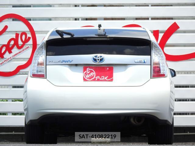 Toyota PRIUS PHV 2012-11 8222697-6