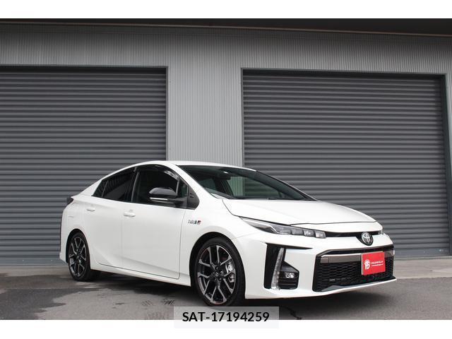 Toyota PRIUS PHV 2019-08 8223695-0