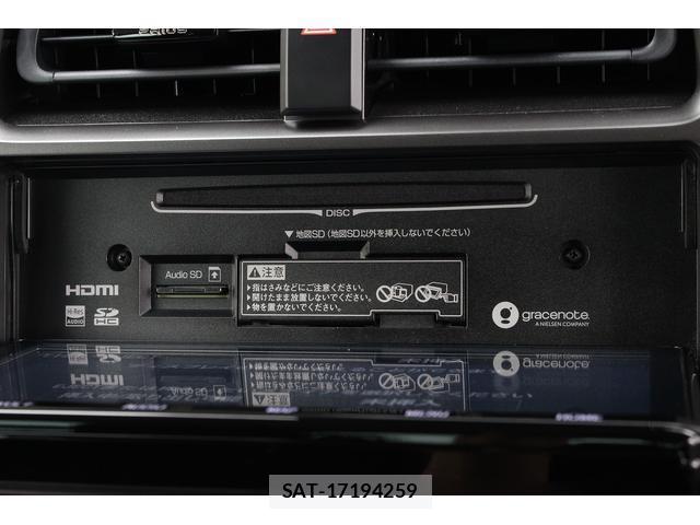 Toyota PRIUS PHV 2019-08 8223695-12