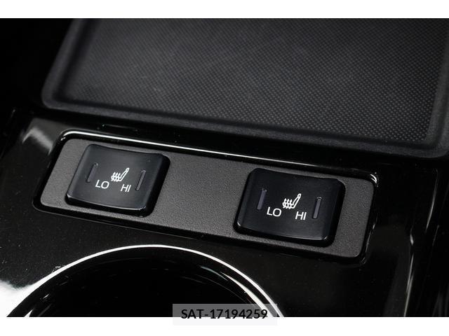 Toyota PRIUS PHV 2019-08 8223695-15